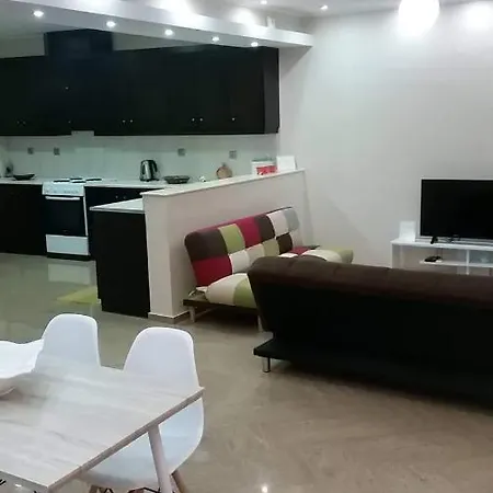 公寓 Kate's & Kallia's House